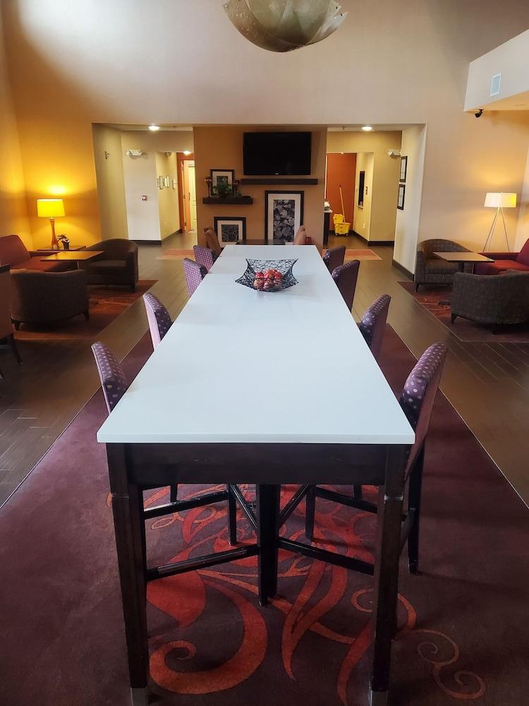 Hampton Inn & Suites Jamestown Eksteriør billede